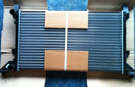 Vízhűtő VW LT 28 2.3_2.5sdi_2.5tdi_2.8tdi hűtő_vizhuto_2d0121253__2d0121253b_akcios_miskolcon.jpg Vízhűtő VW LT 28 2.3_2.5sdi_2.5tdi_2.8tdi hűtő_vizhuto_2d0121253__2d0121253b_akcios_miskolcon.jpg